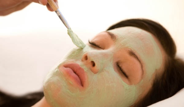 4 egyszerű tipp, amikkel a fogyás után feszesebbé teheti a bőrét