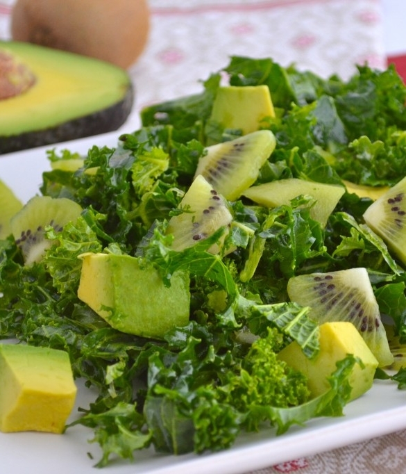 Tavaszi kivis saláták