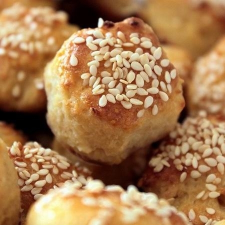 A szezámolaj hajra gyakorolt jótékony hatása 12 pontban