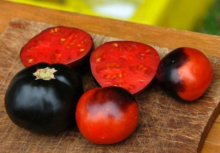 Piros volt a paradicsom, nem sárga?