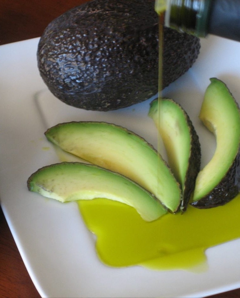 Avokádó fogyasztásával csökkenthető a rossz koleszterinszint