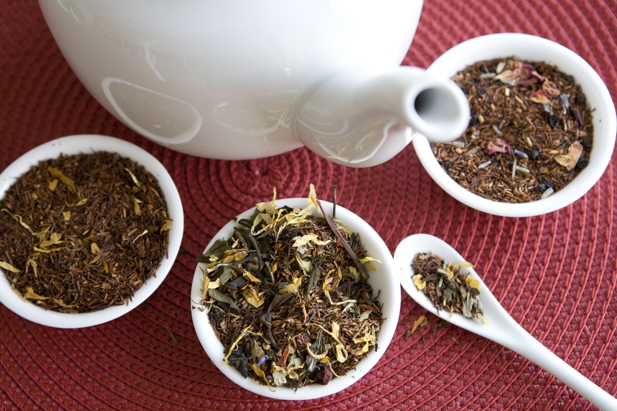 A hibiszkusz tea 5 pozitív- és 5 ritka mellékhatása